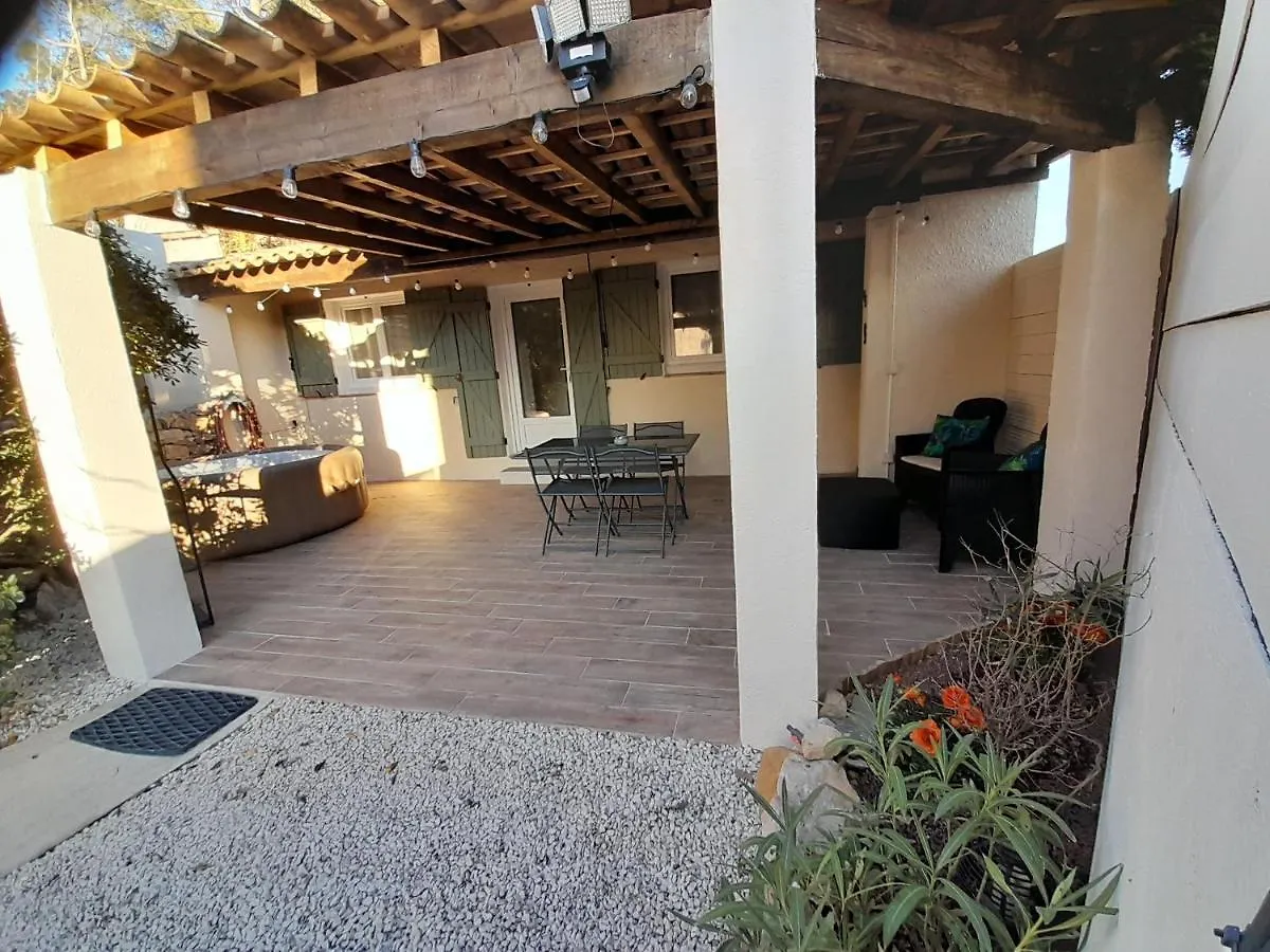 Holiday home Les Arbousiers Brignoles Piscine Et Spa